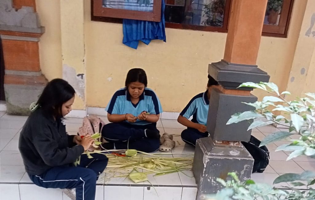 Meneladani Buda Cemeng Kelawu: Bijak Mengelola Nilai dan Kesempatan bagi Siswa